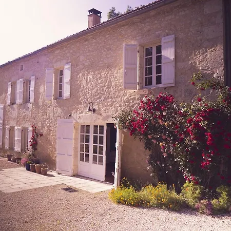 לינה וארוחת בוקר Le Moulin De